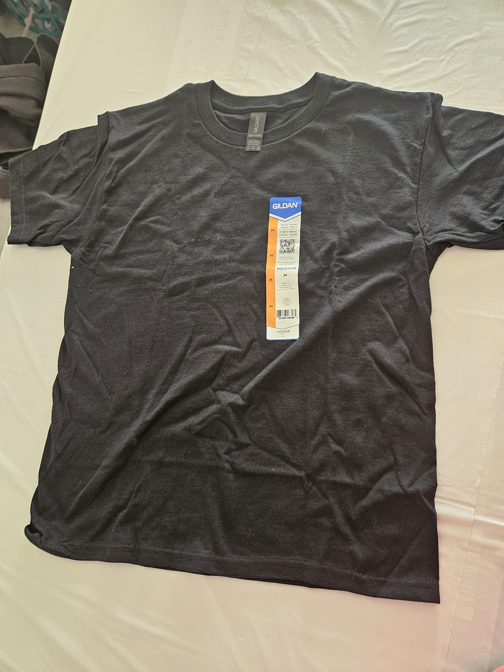 Gildan Men’s Black Crew Neck T-Shirt